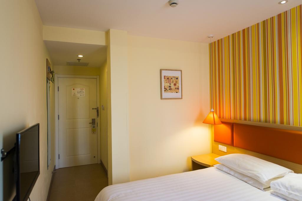 Home Inn Beijing Xiaoxitian Esterno foto