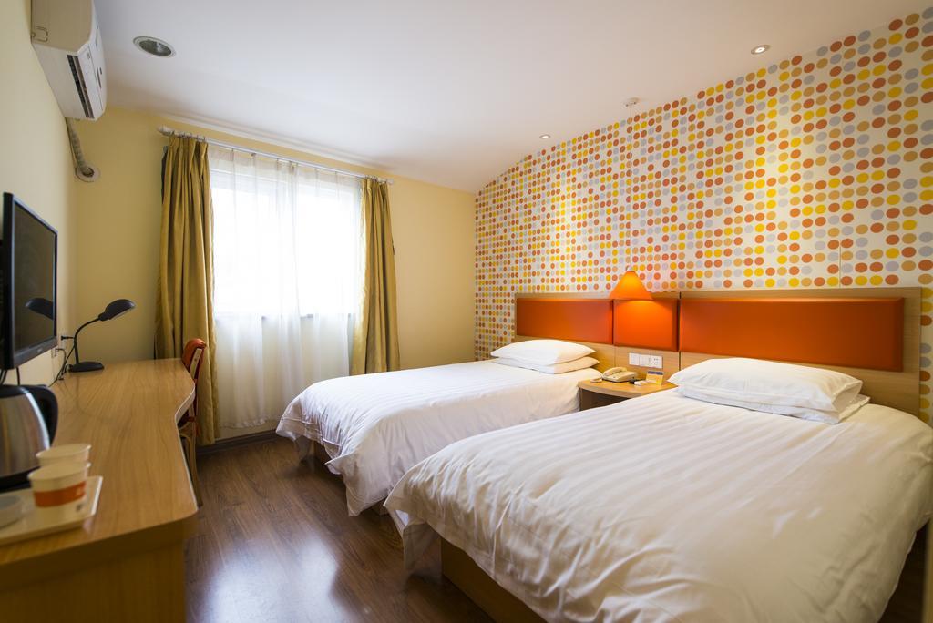 Home Inn Beijing Xiaoxitian Esterno foto