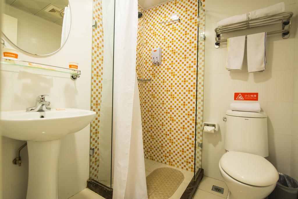 Home Inn Beijing Xiaoxitian Esterno foto
