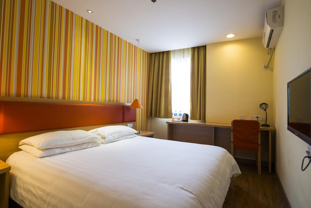 Home Inn Beijing Xiaoxitian Esterno foto
