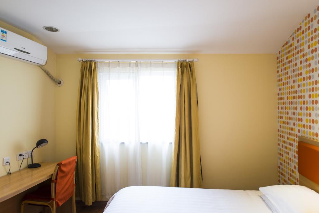 Home Inn Beijing Xiaoxitian Esterno foto